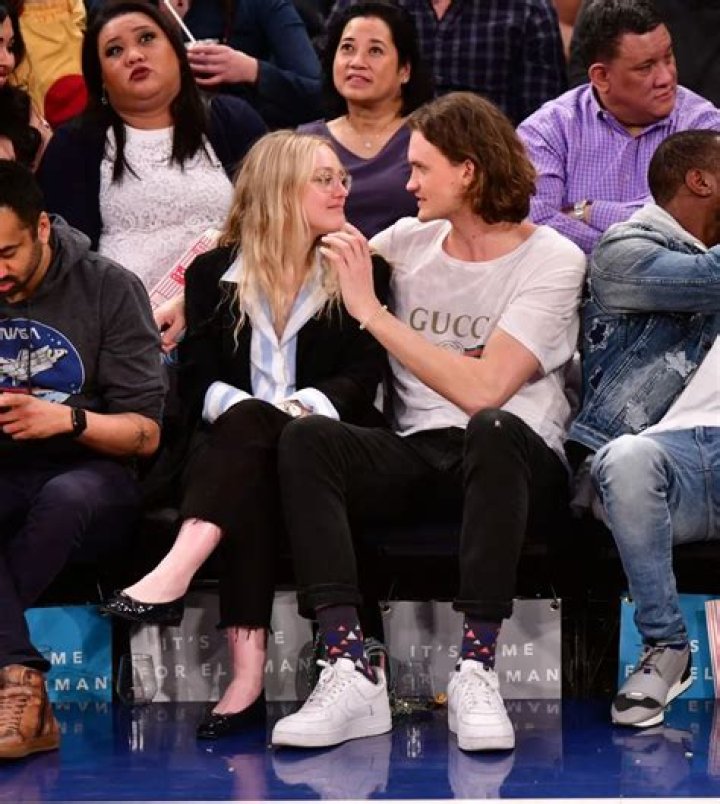 Exploring the Remarkable Careers of Dakota Fanning and Henry Frye
