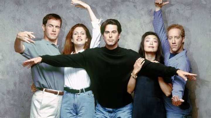 Reba Cast: A Comprehensive Look at the Iconic Sitcom's Characters and Their Impact